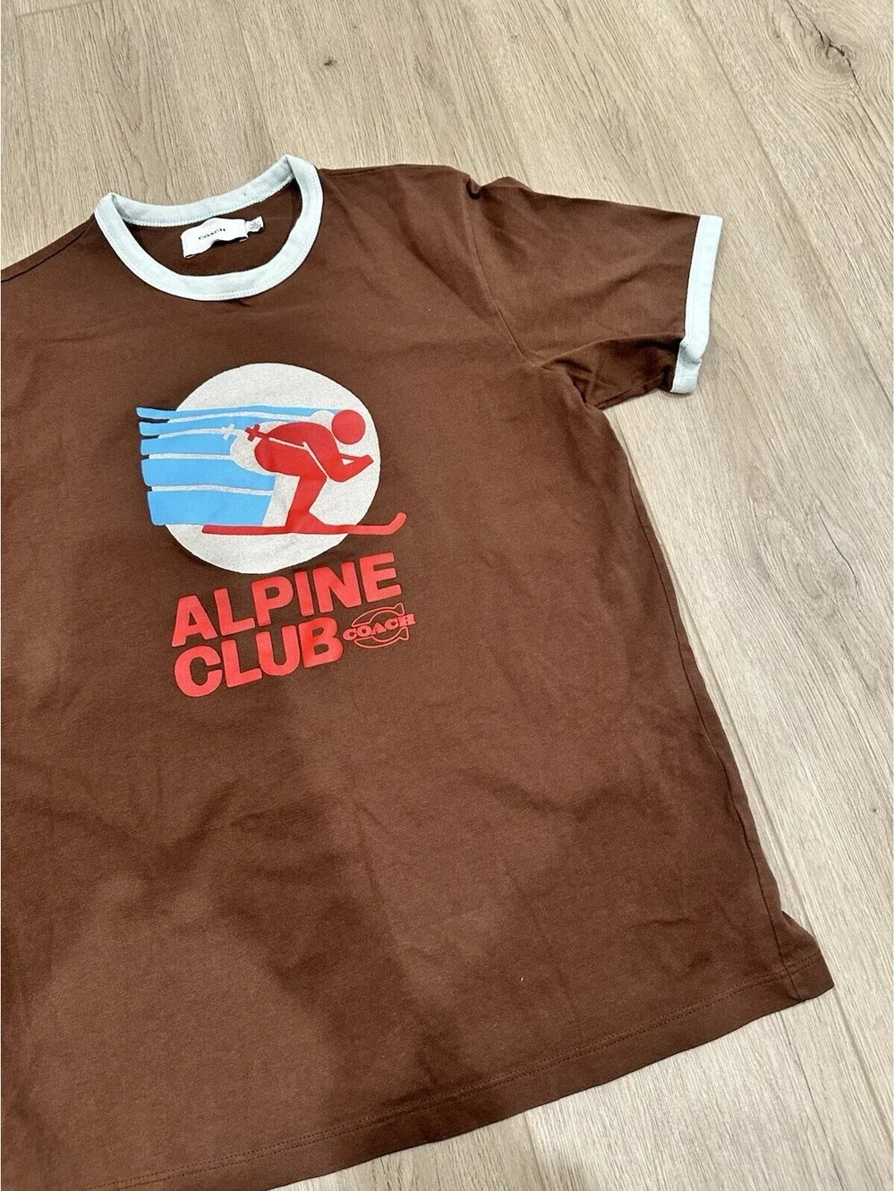 Coach T Shirt Womens M Brown Alpine Club Skiing Shrunken Tee Ringer Short Sleeve
